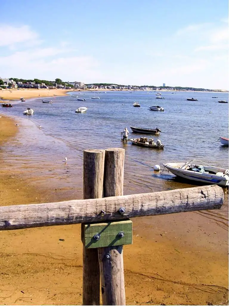 Harbor Beach at Macmillan Wharf in Provincetown - Cape Cod Accommodations