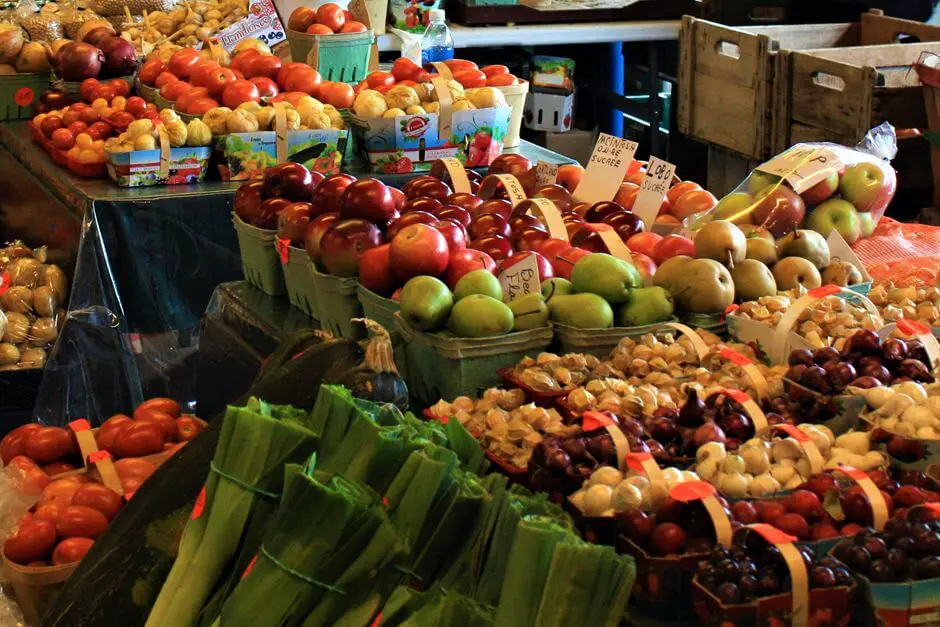 Fresh fruits and vegetables from the Ile d'Orléans