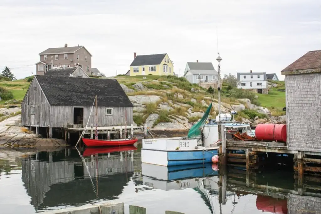 leuchtturm peggy's cove canada