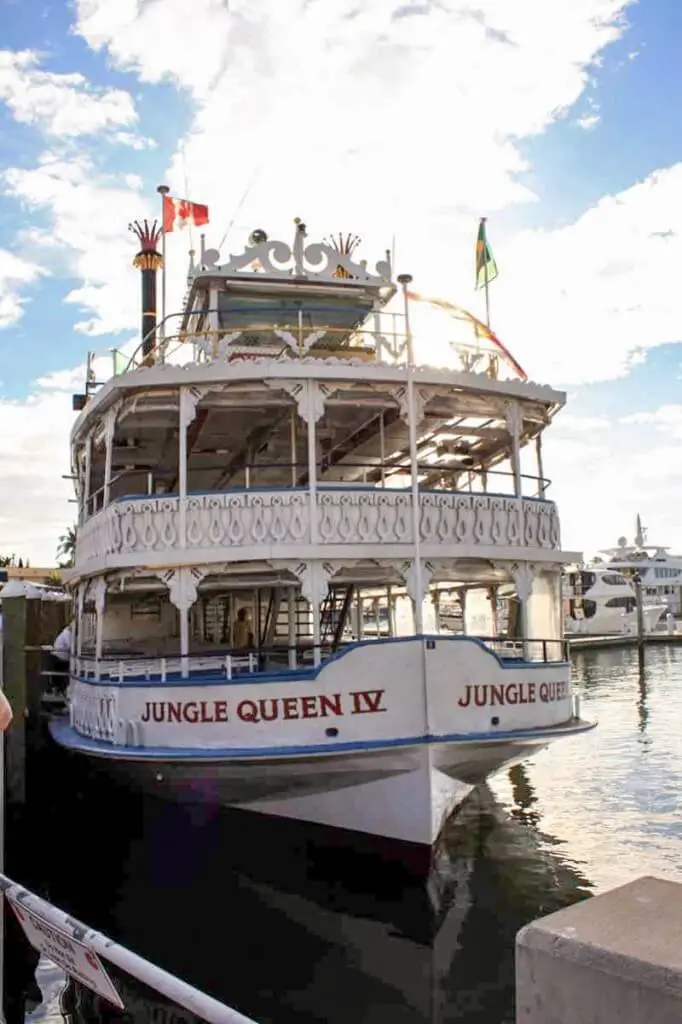 Fort Lauderdale attractions aboard the Jungle Queen IV