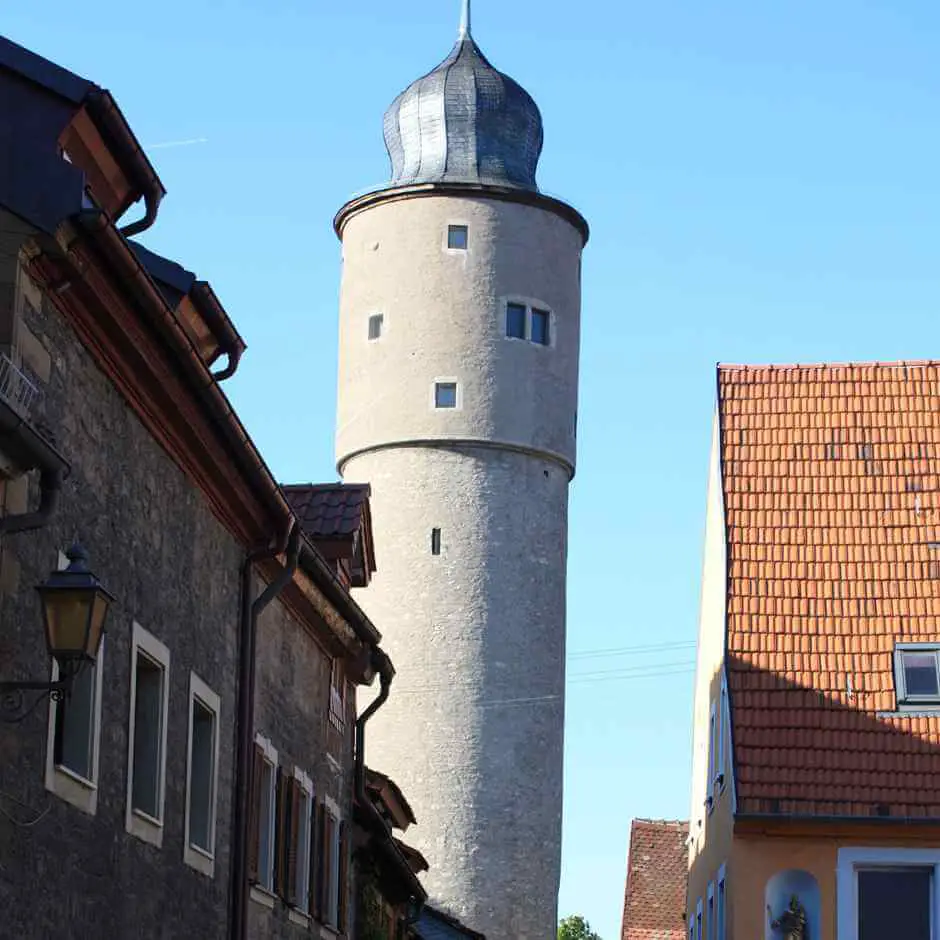 Einer der ungewöhnlichen Stadttürme von Ochsenfurt