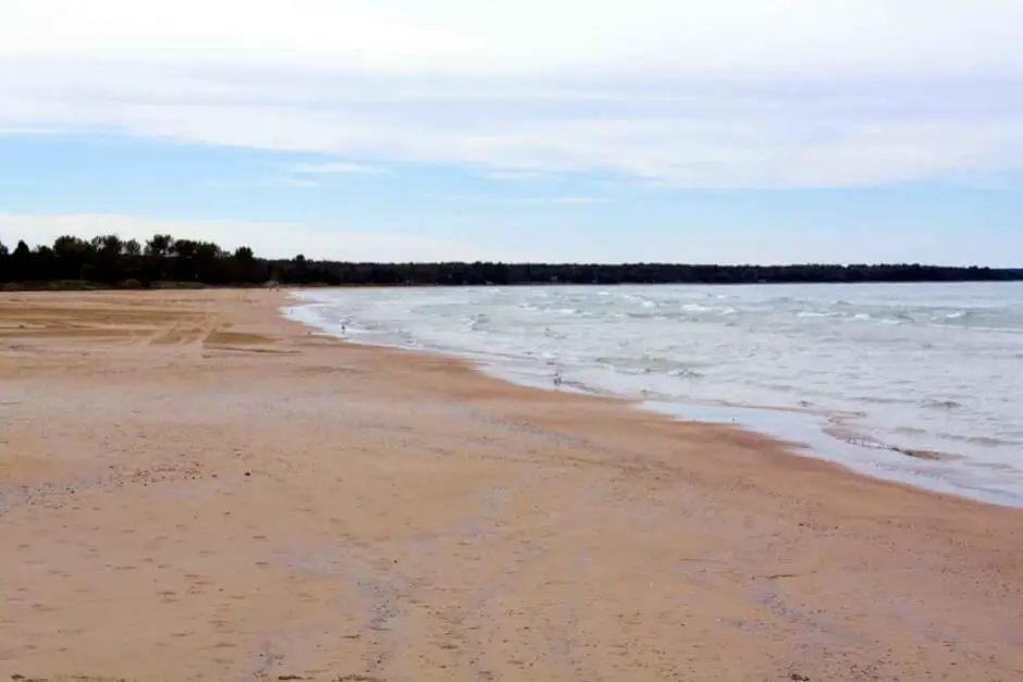 Menschenleer - der Sauble Beach im September