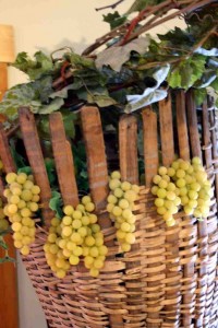 Das macht Appetit auf Wein, oder? © Copyright Monika Fuchs, TravelWorldOnline