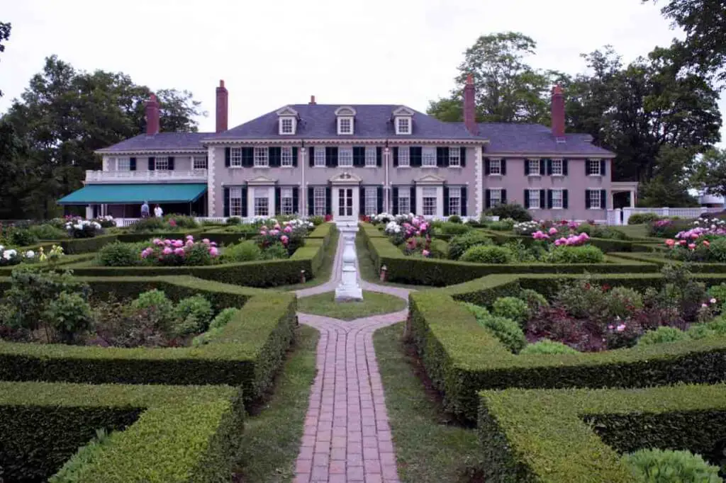 Hildene in Manchester Vermont © Copyright Monika Fuchs, TravelWorldOnline