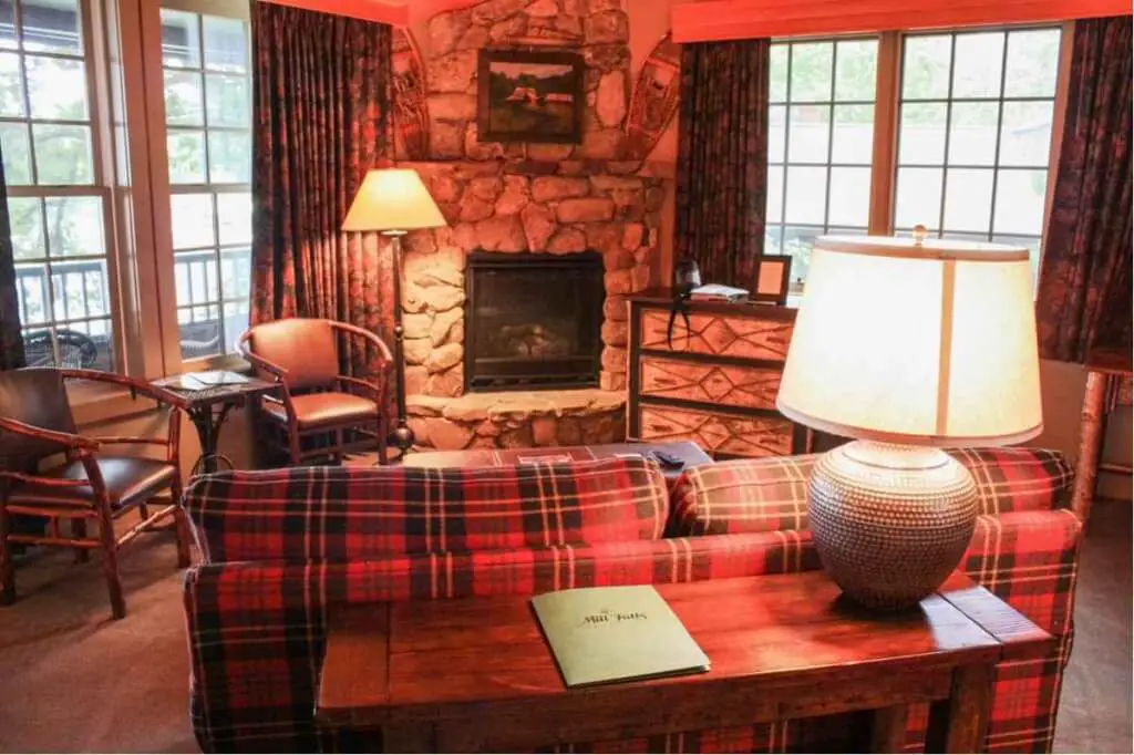 Room at the Boathouse Lodge overlooking the lake