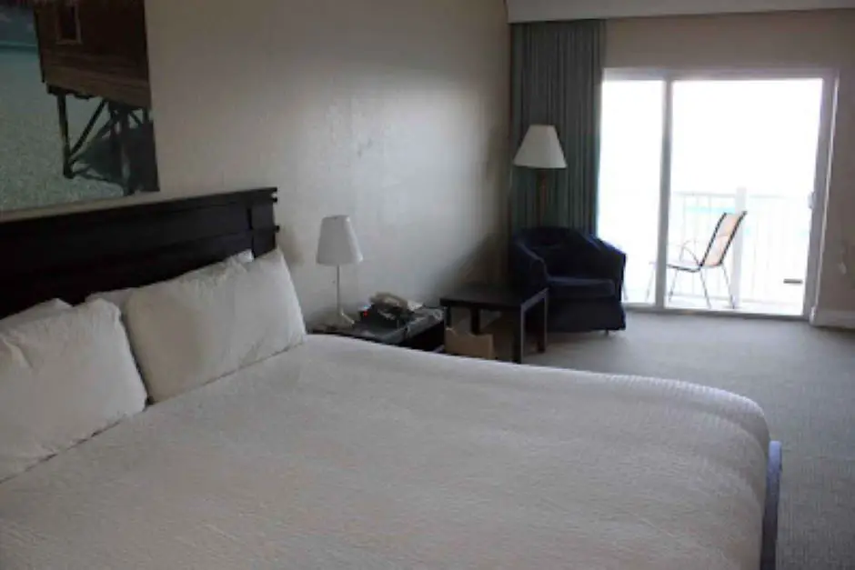 Rooms at the Sun Tower Hotel & Suites