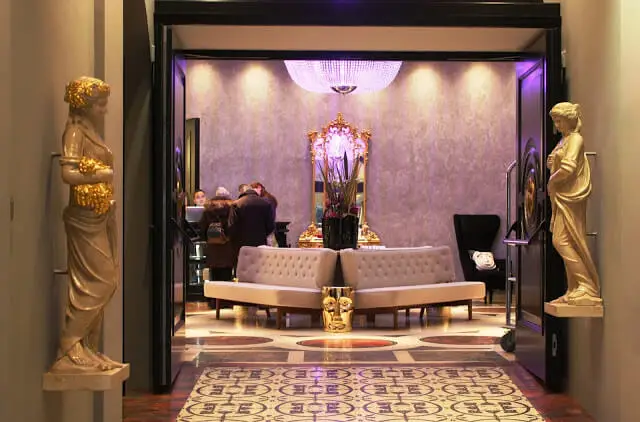 Lobby Hotel Sans Souci in Vienna