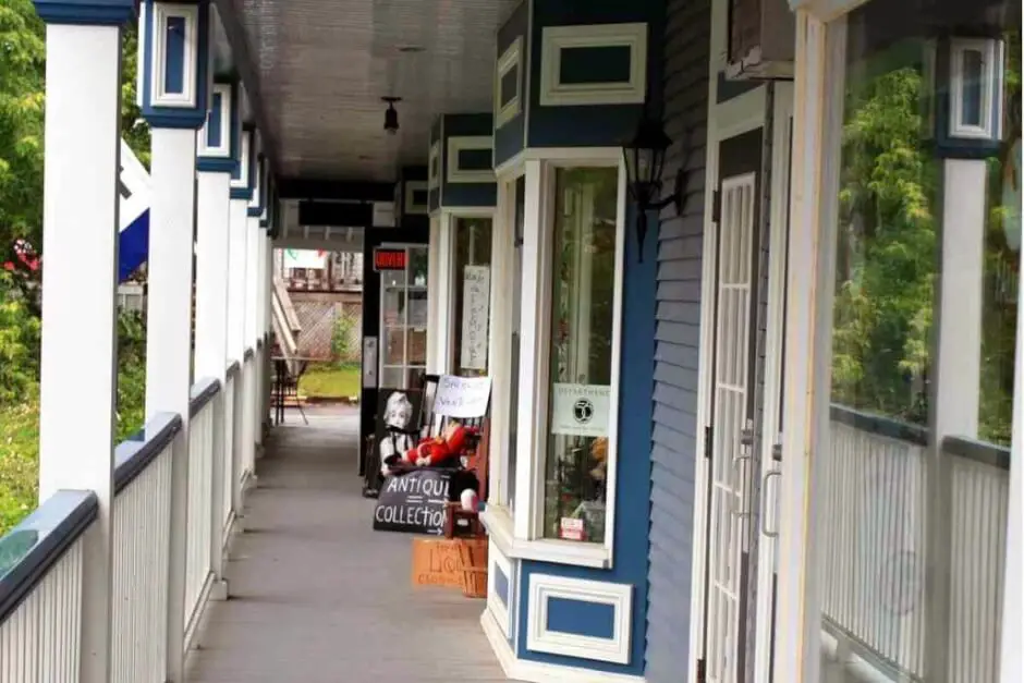 Boutiquen, Galerien und Vintage Stores laden ein zum Shopping
