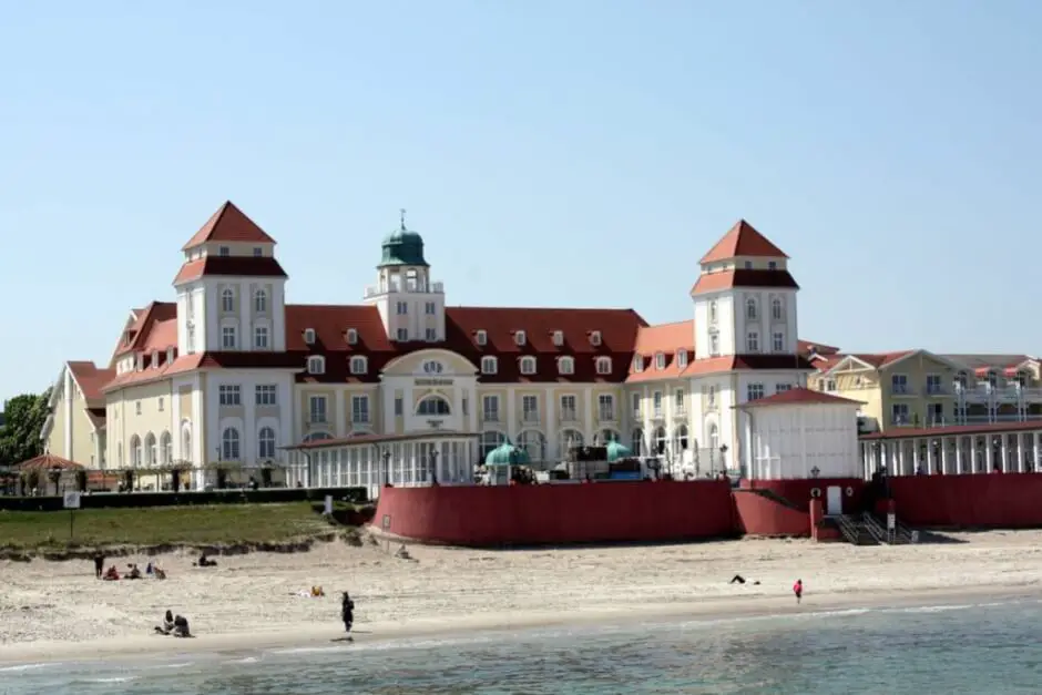 Binz on Rügen - amber, white beach villas & star cuisine