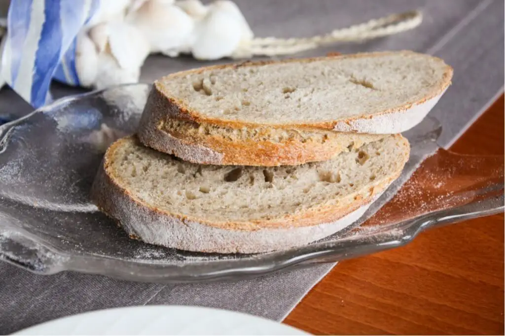 Sauerteigbrot