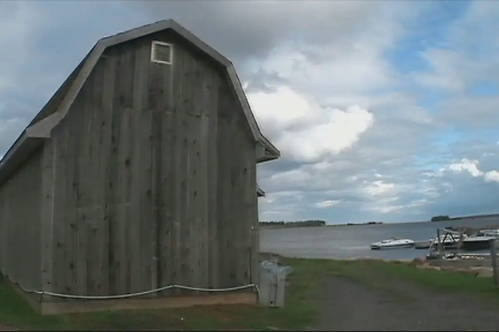 Fishermen shed at the harbor of Georgetown