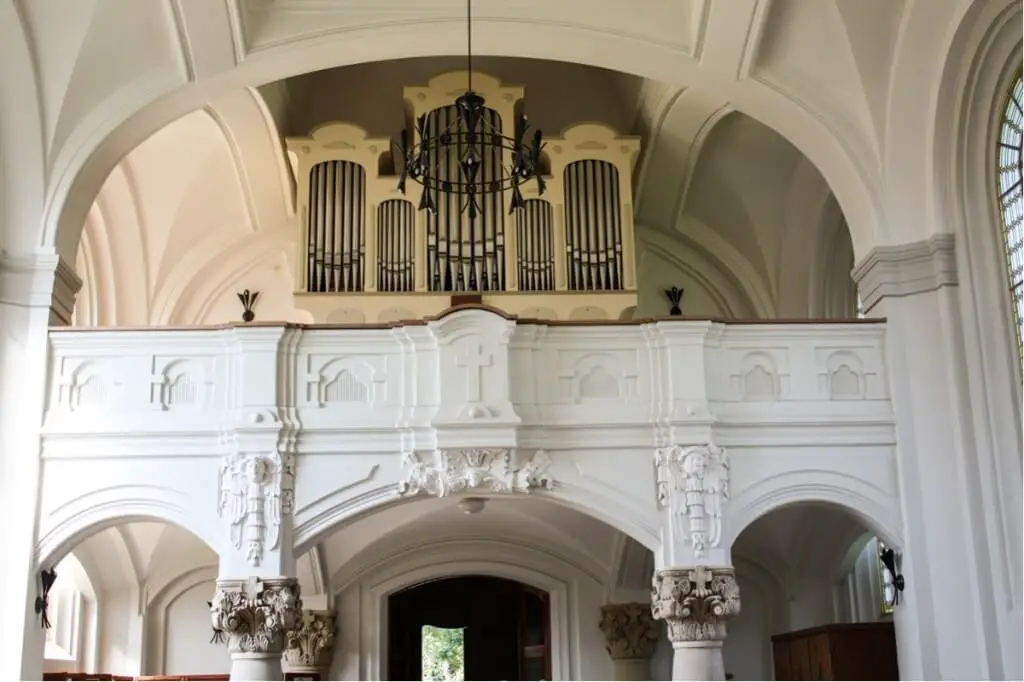 The choir in the St. Emmerichskirche