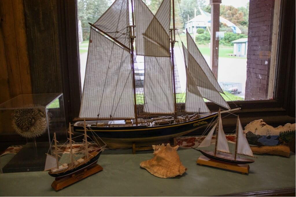 Schiffsmodelle im Northumberland Fisheries Museum