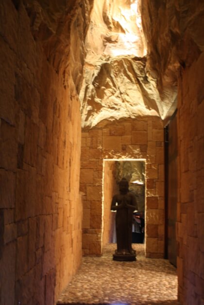 Ruhe finden im Versunkenen Tempel