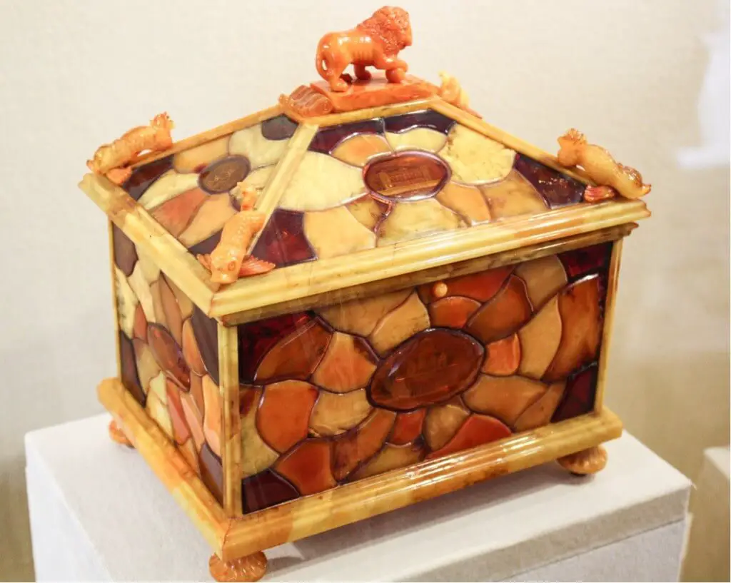 Amber casket