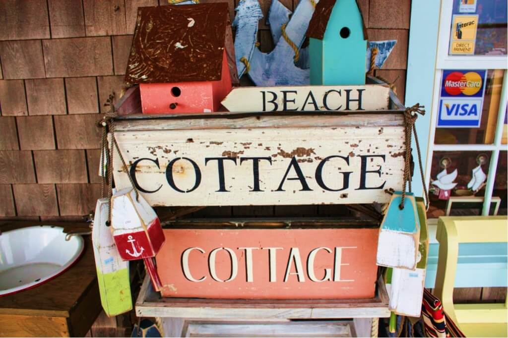 Ich liebe diese Cottage-Schilder. Und Du?