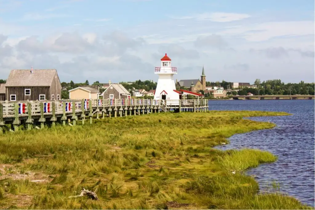 Der Leuchtturm im Pays de la Sagouine