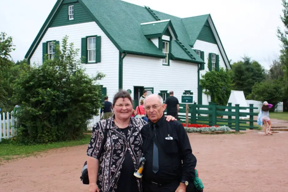 Petar and Monika in front of Green Gables on the trail of Anne of Green Gables