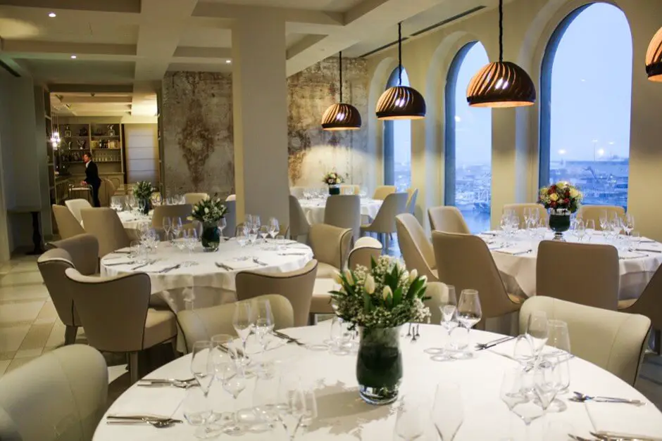 Restaurant at Hotel Seeport in Ancona