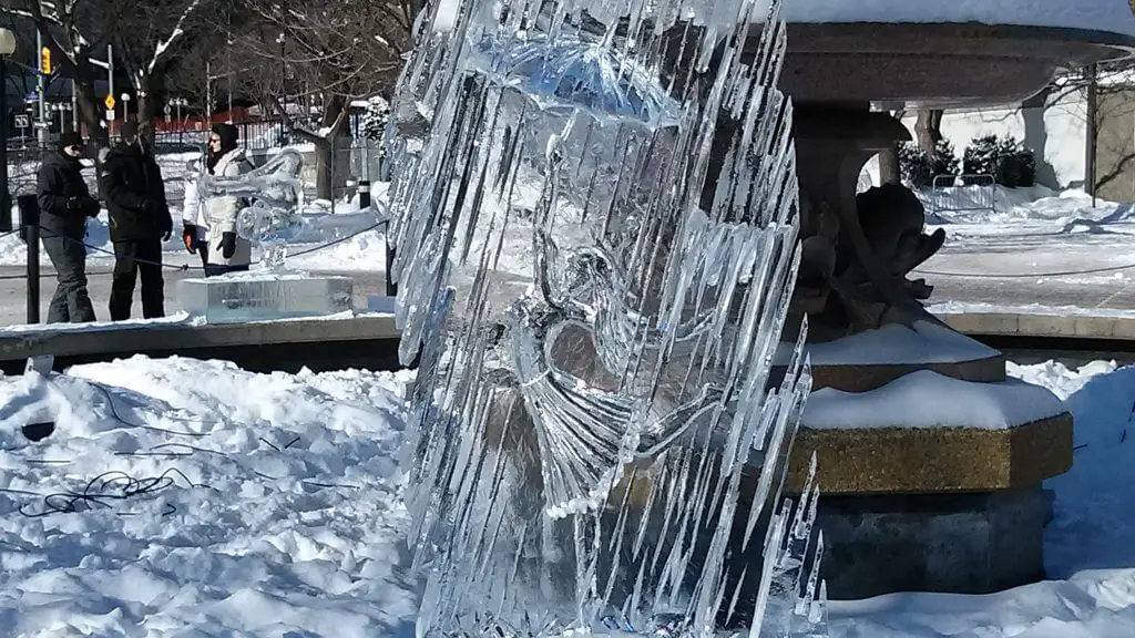 A ballerina in the ice at the Winterlude in Ottawa - well located hotels for the Winterlude in Ottawa