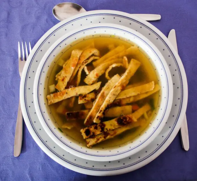 Gesund Essen - Flädlesuppe Rezept