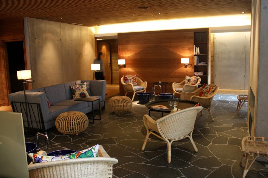 Seating area in the spa of Hooks Herrgard