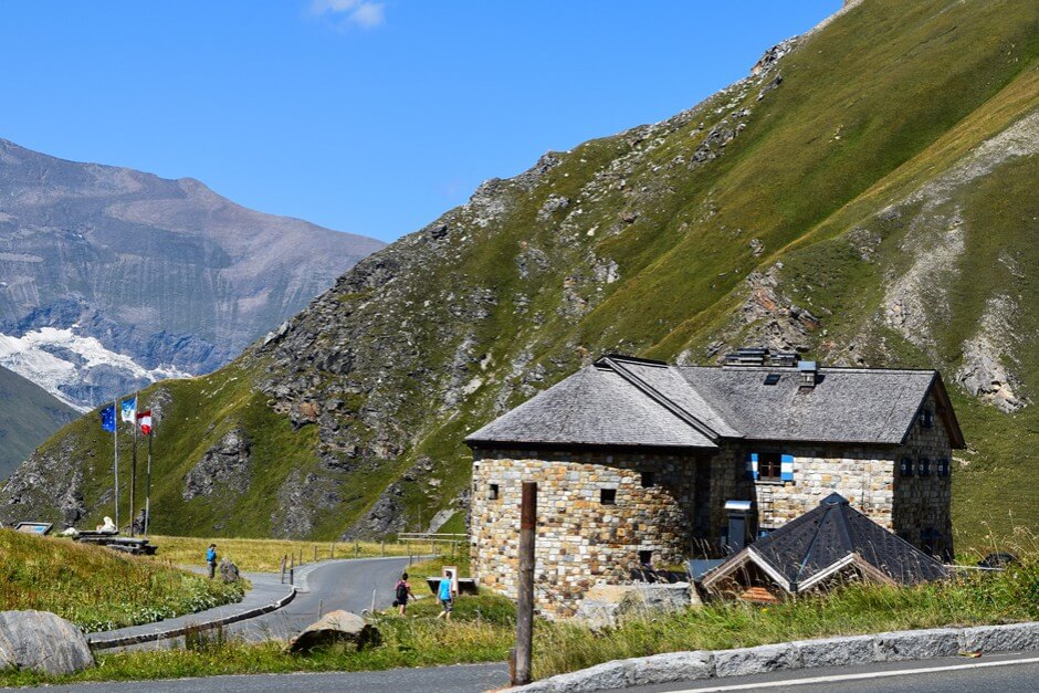 Im Haus Alpine Naturschau an der Glockner Hochalpenstrasse gibt es Informatives zum Hochgebirge