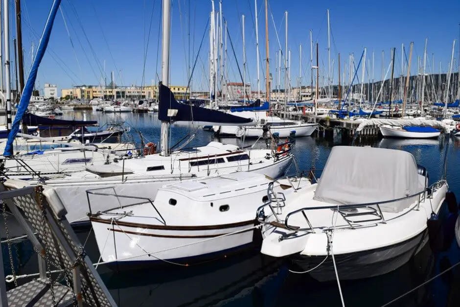 Sailing yachts in the port