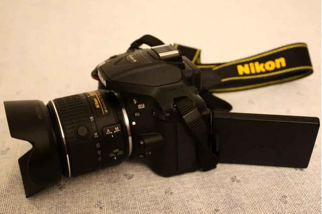 Nikon D5300 Perfect travel logger camera