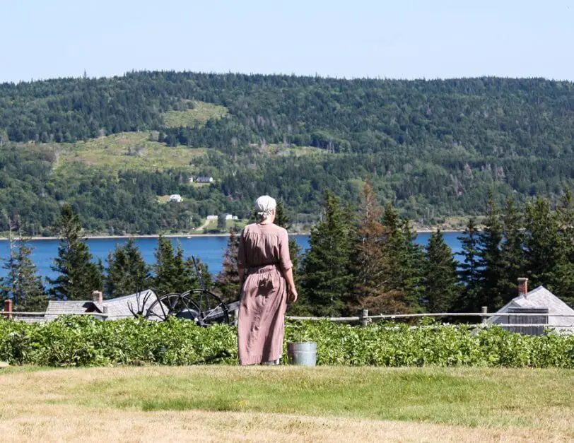 Working in the fields - that's how the Scots lived in Nova Scotia