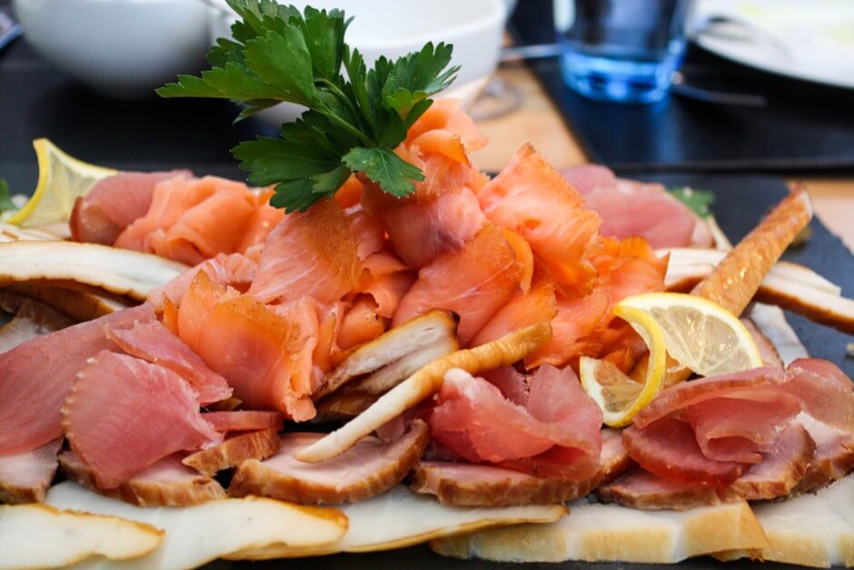 Fischplatte in Salzburg - Brotzeiten anderer Art