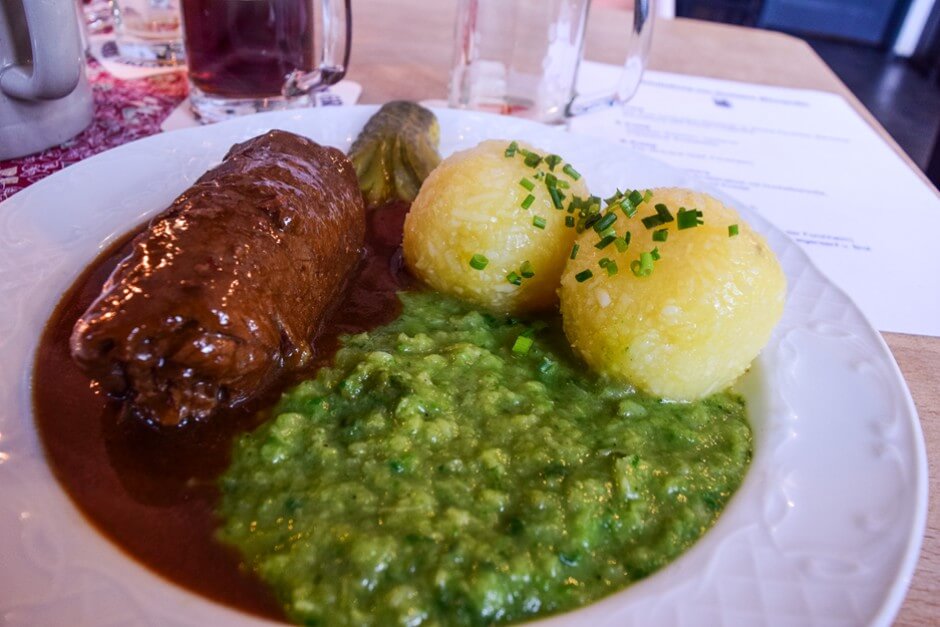 Beef roulade with savoy cabbage and dumplings