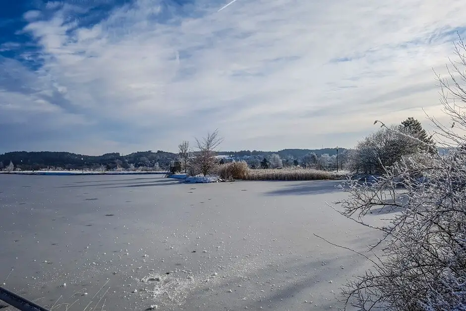 noch mehr zugefrorene Seen