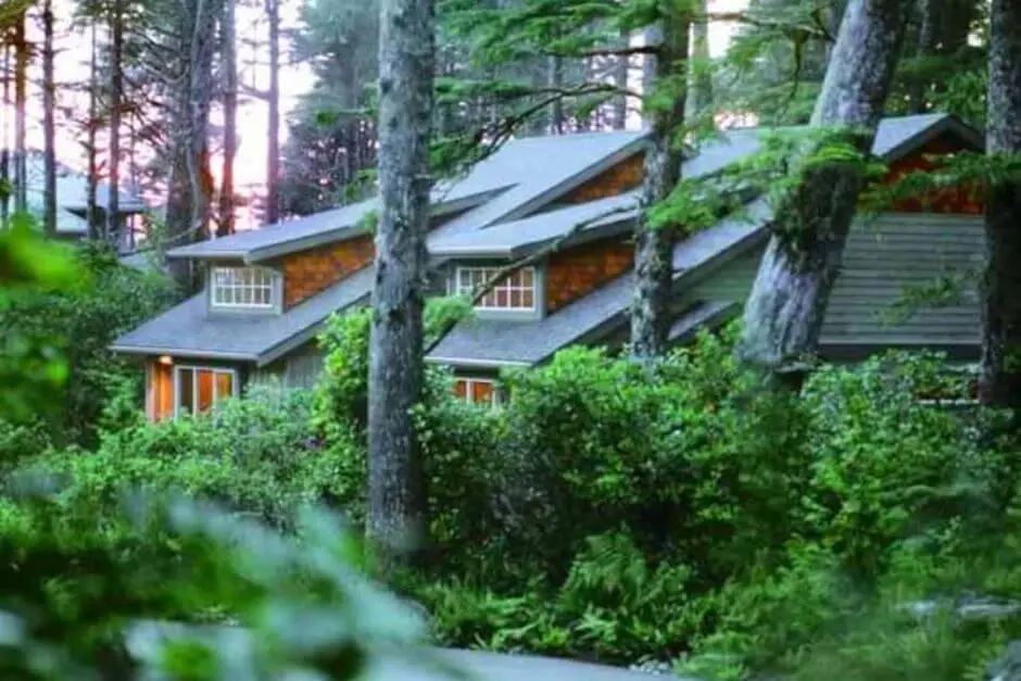 Long Beach Lodge in Tofino