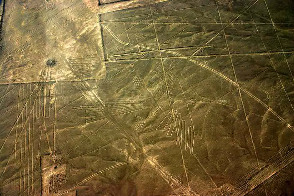 Nazca © Paul Williams, Flickr, ShareAlike Generic 2.0 (CC BY-SA 2.0)