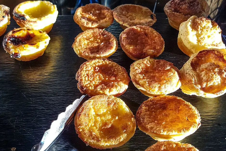 Pasteis de Nata Recipe - Delicious Portugal