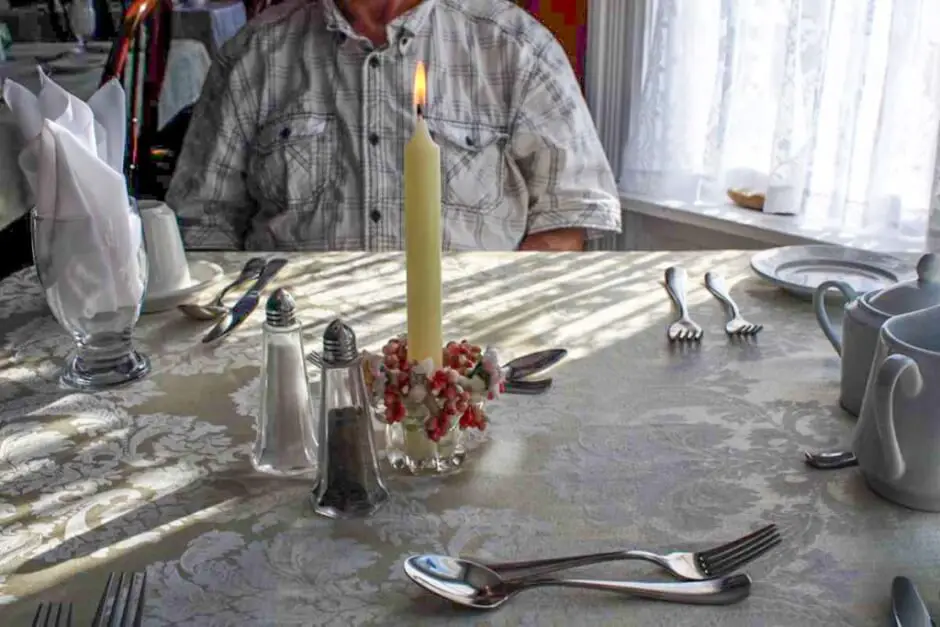 Romantic candlelit dinner at Skipper Ben's in