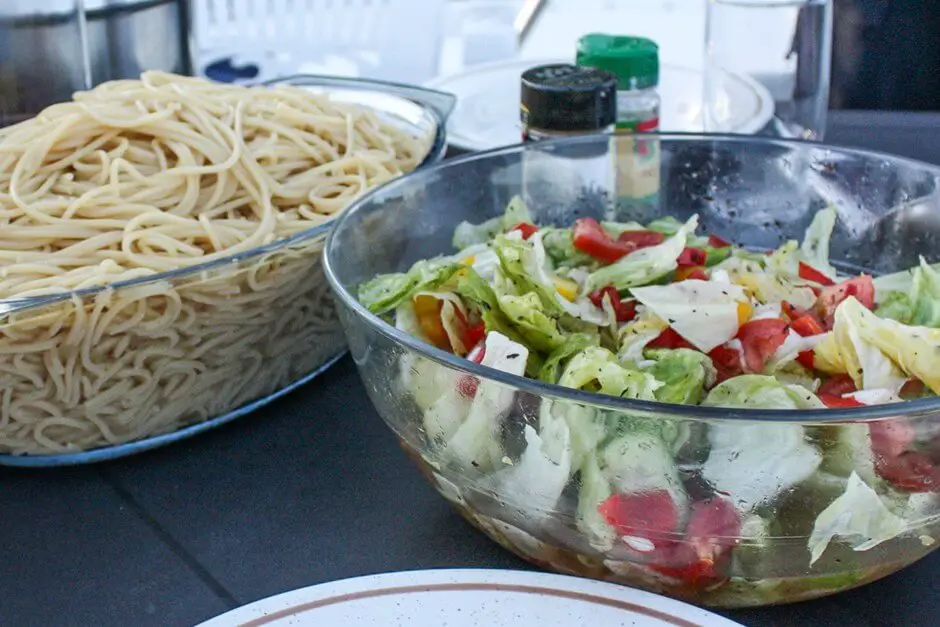 Cooking in a motorhome or houseboat