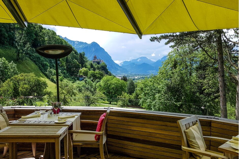 Genießen im Fürstentum Liechtenstein im Park-Hotel Sonnenhof - Liechtenstein Urlaub für Genießer