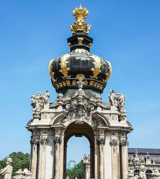 Crown in the Dresden Zwinger