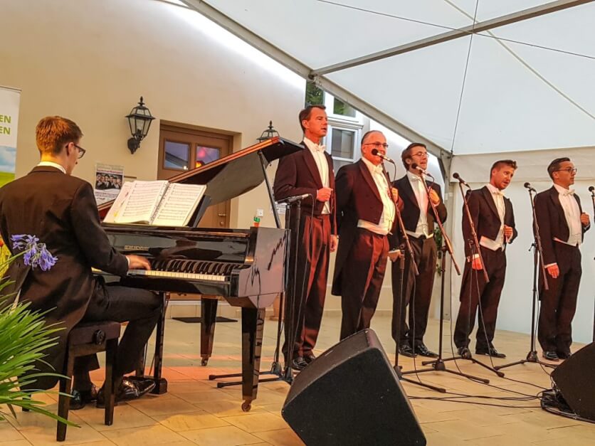 Die Dresden Harmonists bei den Altmark Festspielen in Gut Birkholz