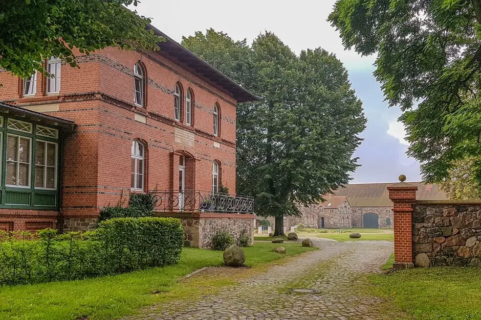 Gutshof Ottersburg in der Altmark