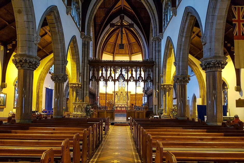 St Andrews Cathedral Innenraum Inverness Schottland
