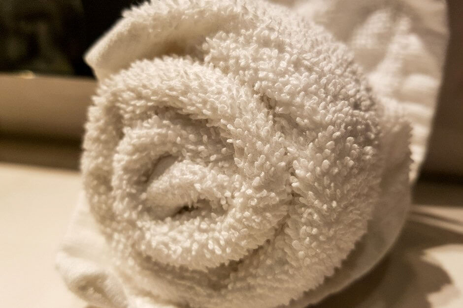 Washcloth rosette