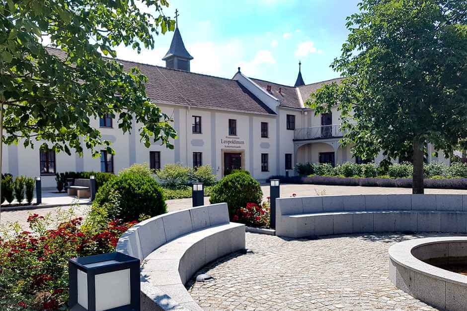 Innenhof der Hochschule in Stift Heiligenkreuz