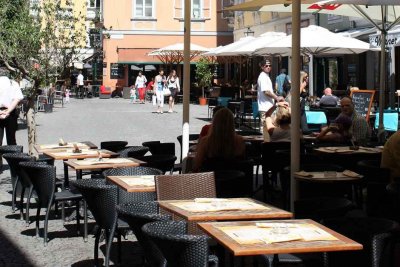 Graz kulinarisch entdecken in einem von vielen Straßencafes