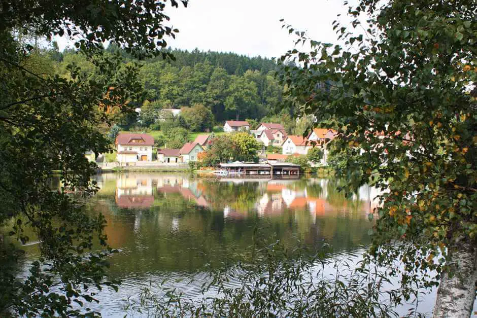 Enjoy autumnal silence at the Herrensee in Litschau