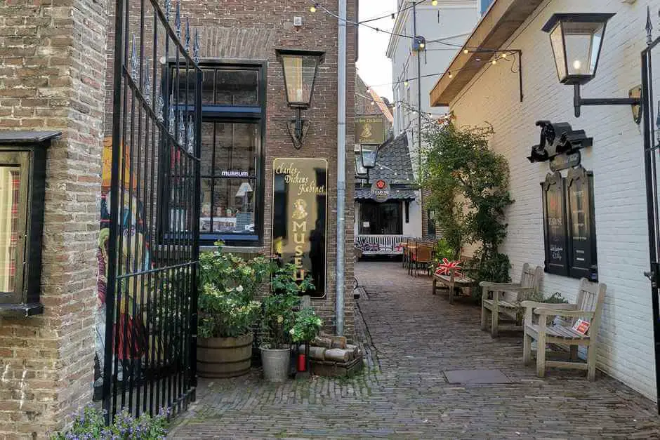 At Charles Dickens Museum - Holland's Beautiful Cities - Hanseatic Cities in Holland