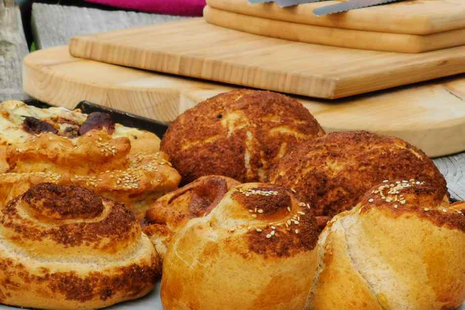 Baking bread without Yeast is easy - how it works