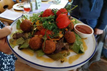 Salad plate in the inn in the Mühlviertel